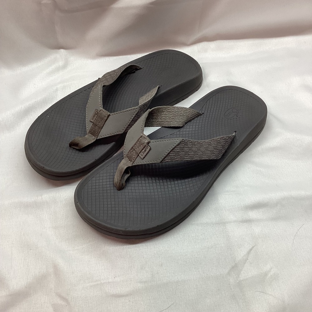 Chaco Chillos Flip Flop Sandals Mens 9 Gray Charcoal Sport Beach Resort Vacation
